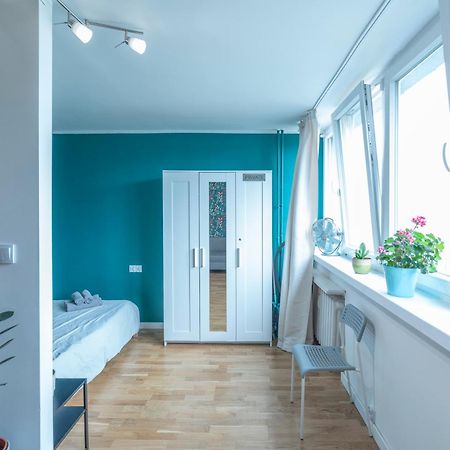 Green Studio In The City Center Of ヴロツワフ エクステリア 写真